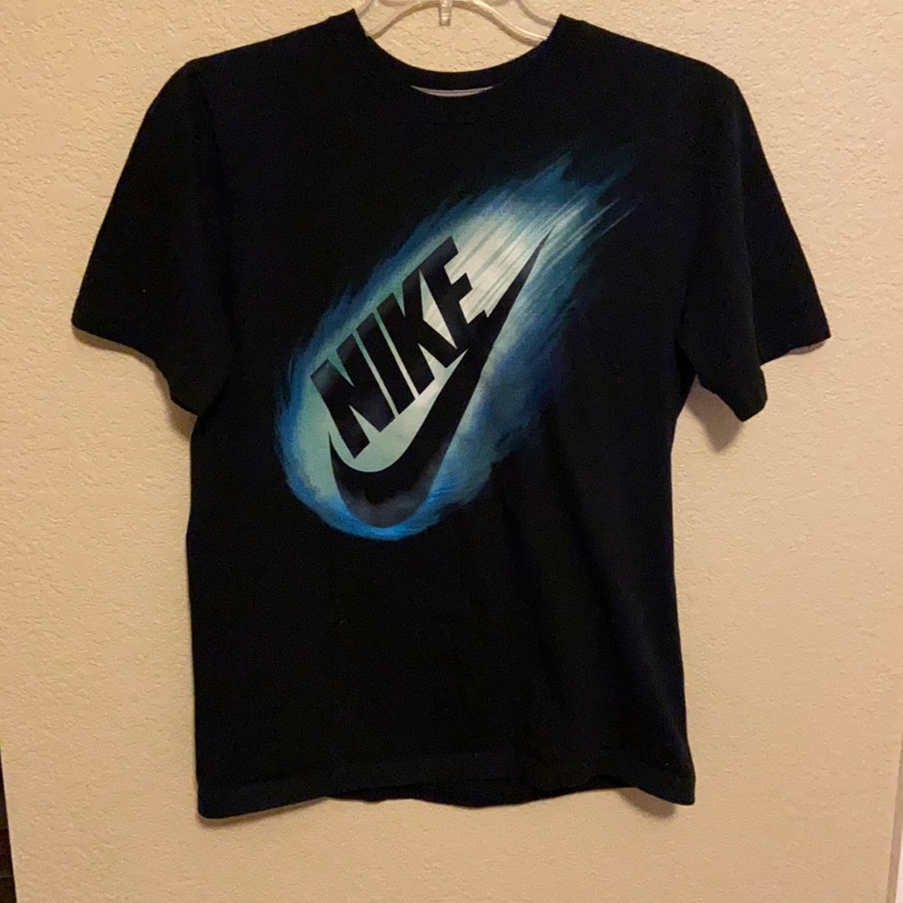 Nike shirt